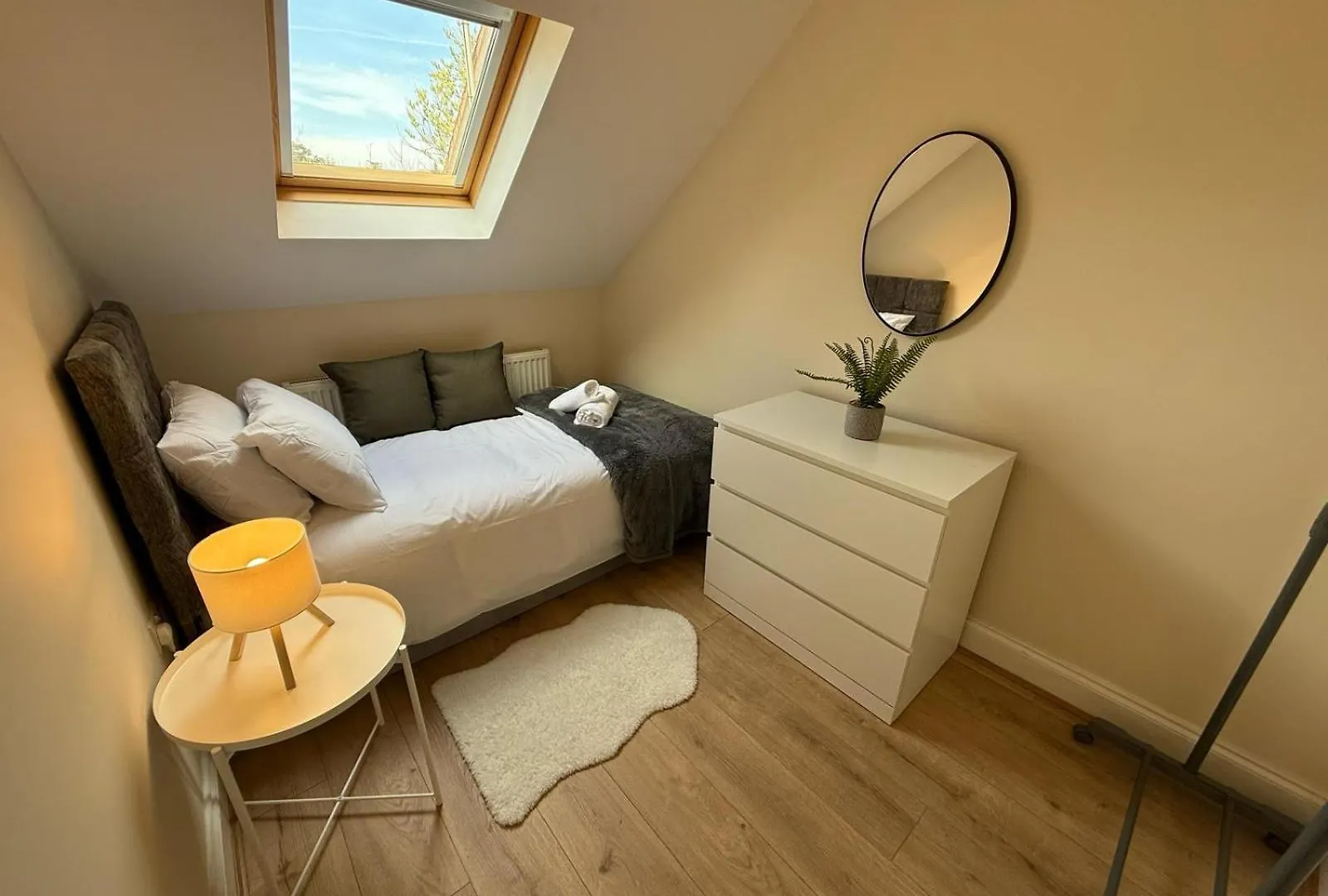 Guest house Redhill Residential Hotel